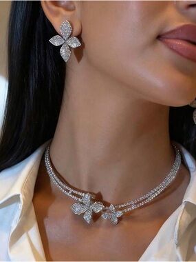Elegant Silver-Tone Floral Necklace & Earrings Set